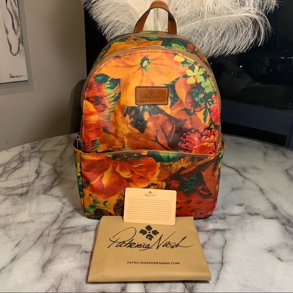 Patricia Nash Patina Canvas Turi 